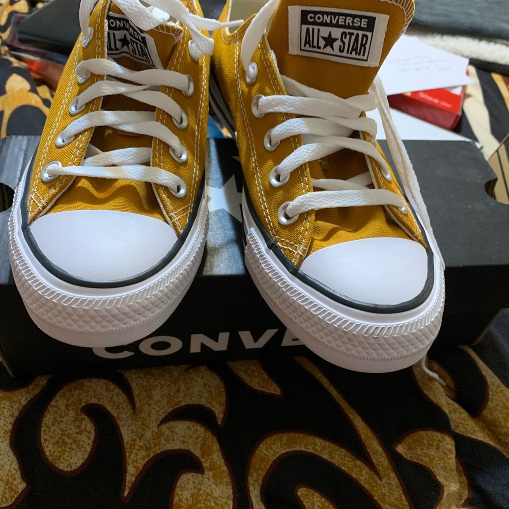 Converse Women Sneakers